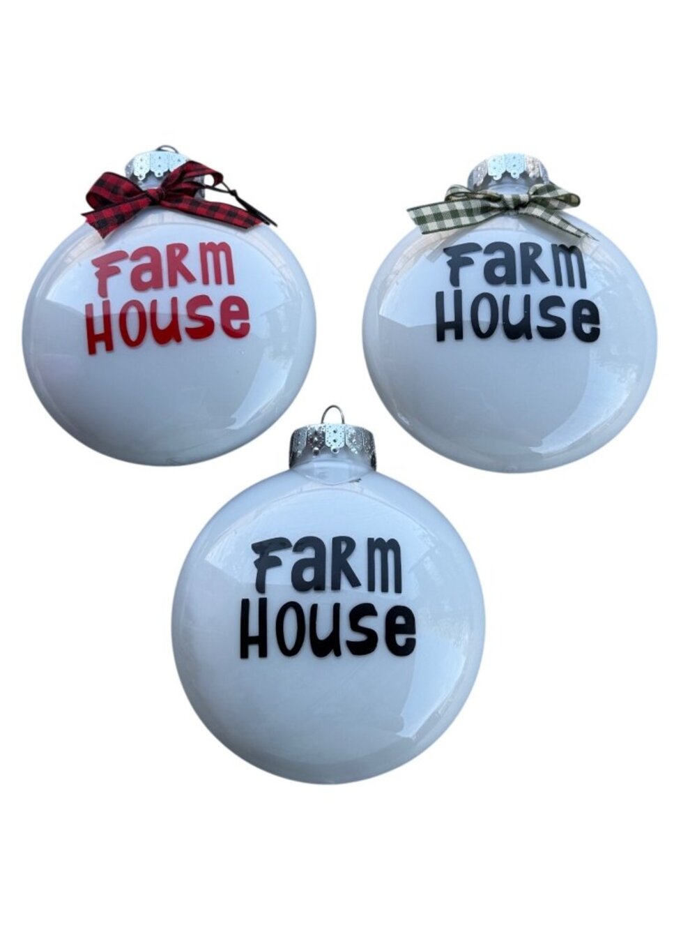 3-pc. Unbranded White "Farm House" Round Plastic Ornaments Pig Rooster Cow-READ